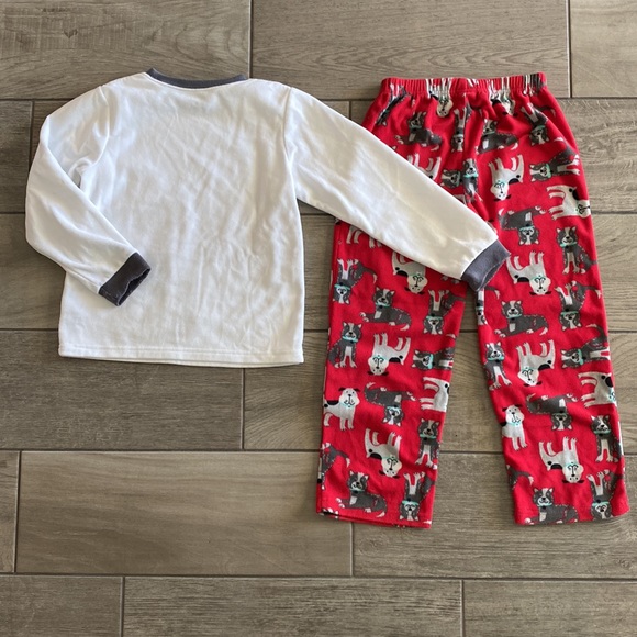 Boys Carter’s PJ Set - Dogs - Picture 2 of 6